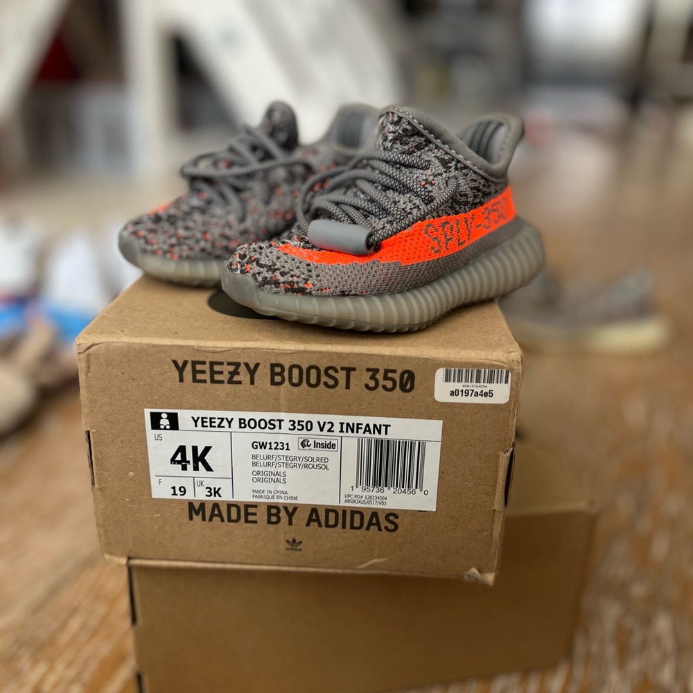 Yeezy Boost 350 V2 Infant Gray with Orange Stripe Sneakers